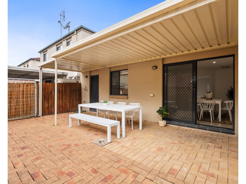 25 Worrell Circuit, Wyoming NSW 2250