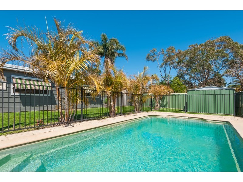 3 Parkside Avenue, Bateau Bay NSW 2261