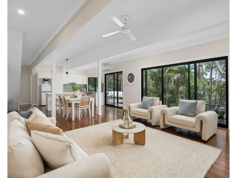 4D Gregory Street, Wyoming NSW 2250