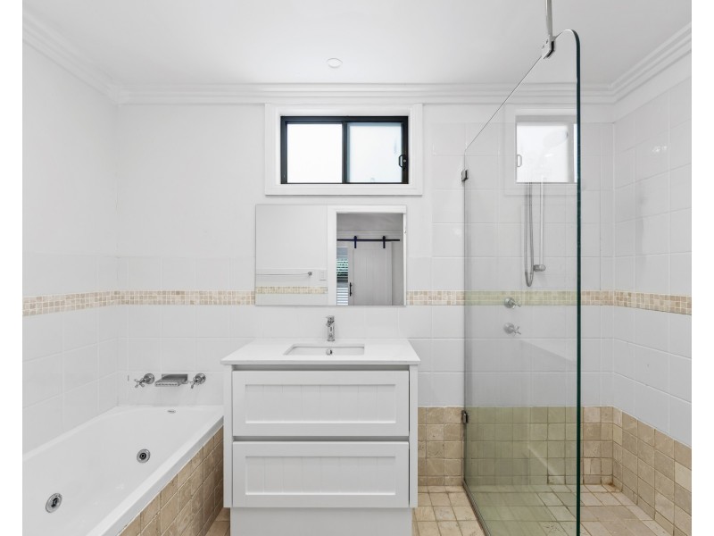 31 Willoughby Road, Terrigal NSW 2260