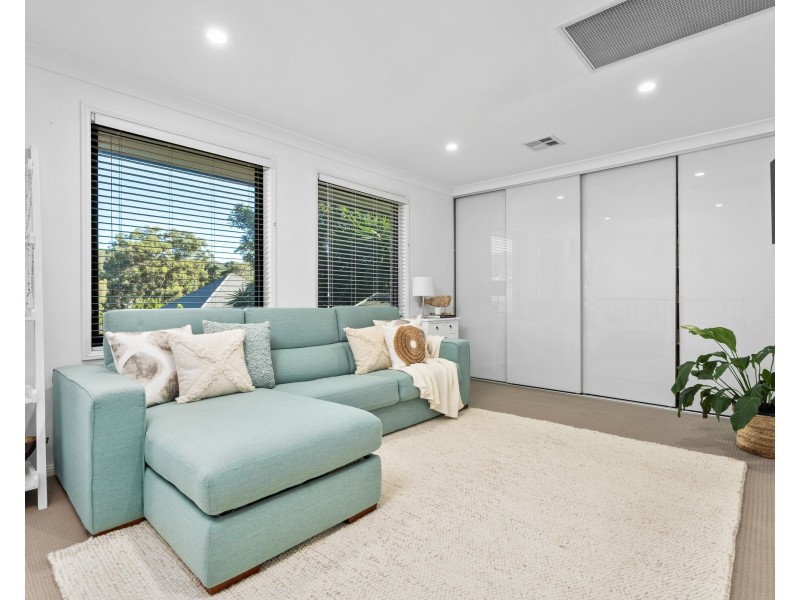 4 Bannister Drive, Erina NSW 2250