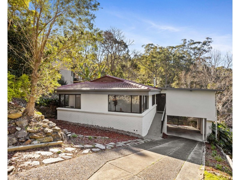 6 Gregory Street, Wyoming NSW 2250