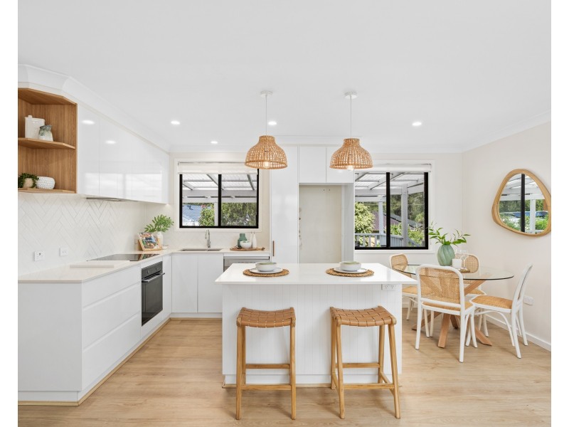 16 Avalon Road, Springfield NSW 2250