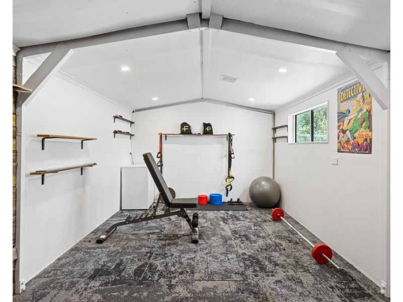 16 Avalon Road, Springfield NSW 2250