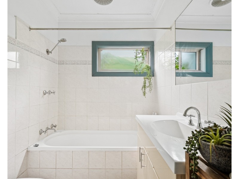 79 Carrington Street, Narara NSW 2250