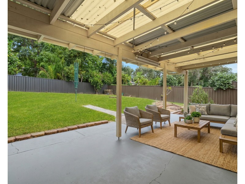 5 Karina Drive, Narara NSW 2250