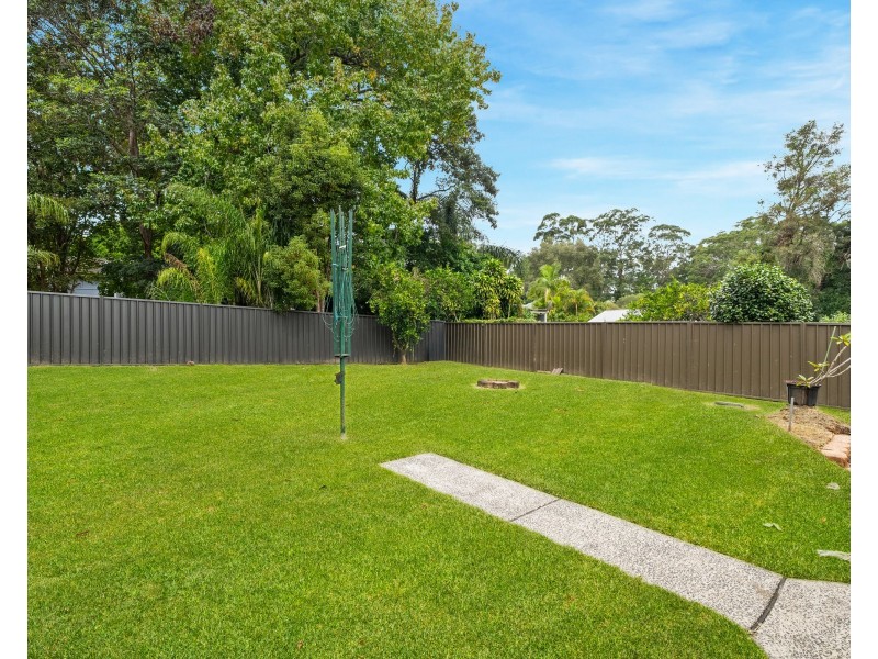 5 Karina Drive, Narara NSW 2250