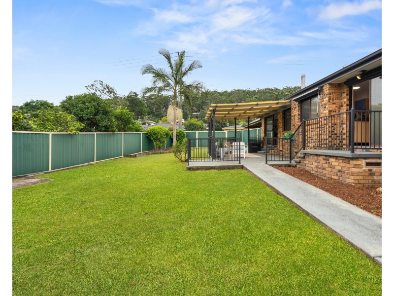 2 Bottlebrush Close, Wyoming NSW 2250