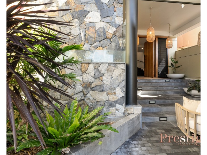 27A Werrina Parade, Blue Bay NSW 2261