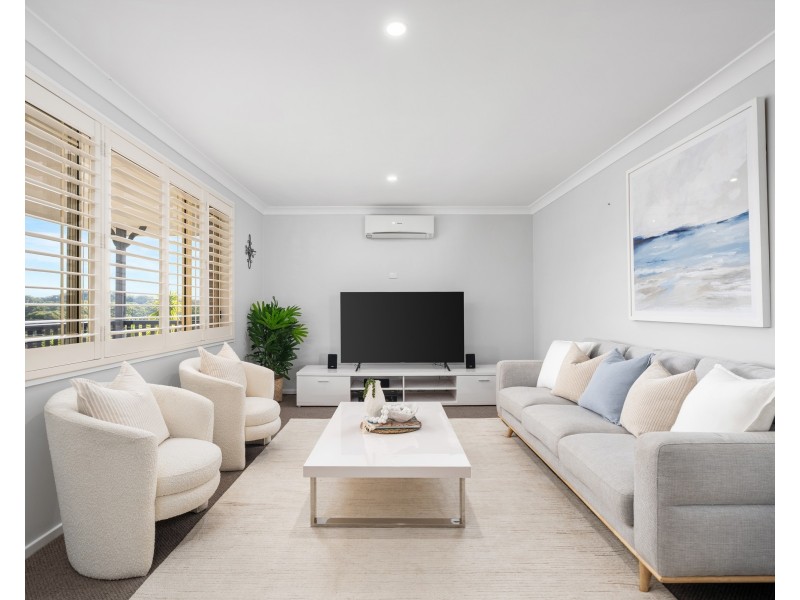 100 Bronzewing Drive, Erina NSW 2250