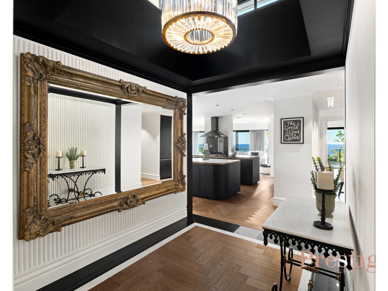 27/8 Terrigal Esplanade, Terrigal NSW 2260