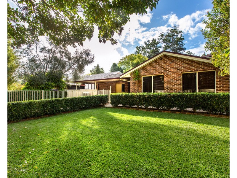 99 Woodview Avenue, Lisarow NSW 2250