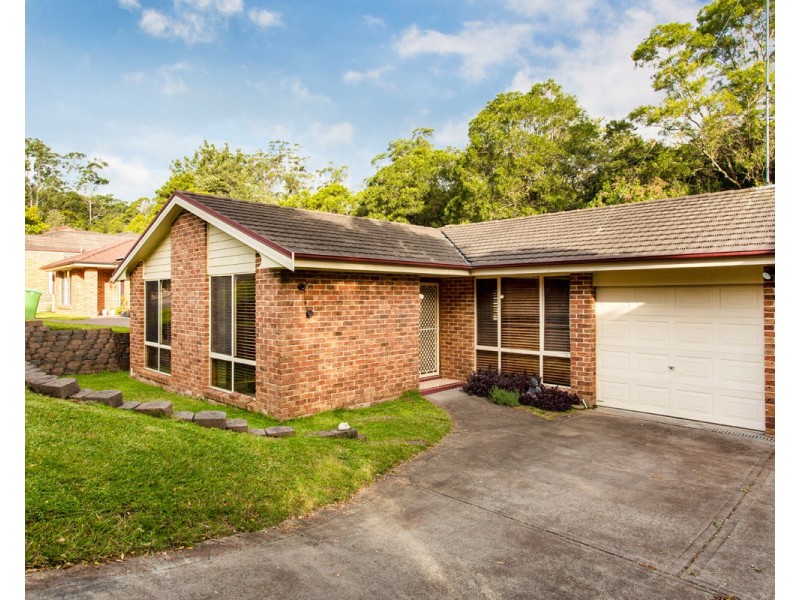 99 Woodview Avenue, Lisarow NSW 2250