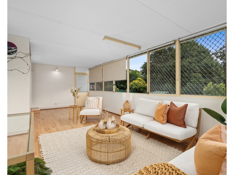 16 Karina Drive, Narara NSW 2250