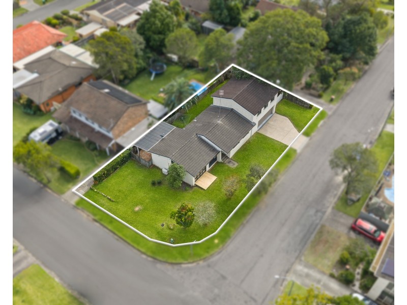 11 Crestwood Avenue, Niagara Park NSW 2250