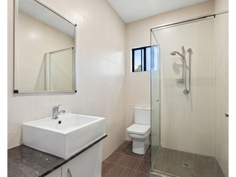 11 Crestwood Avenue, Niagara Park NSW 2250