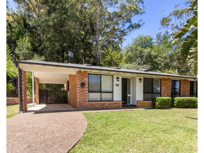 99 Lake Shore Drive, North Avoca NSW 2260