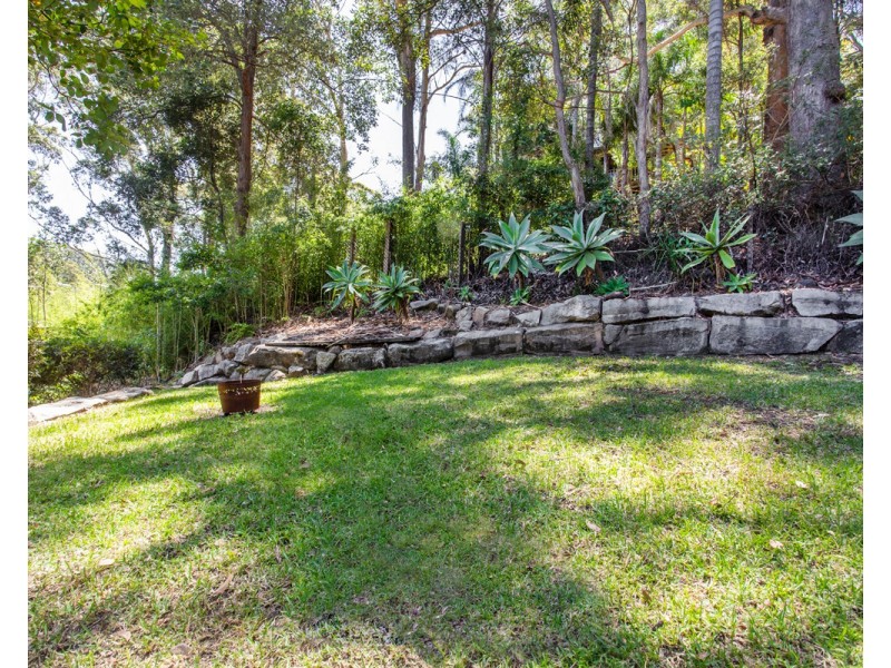 99 Lake Shore Drive, North Avoca NSW 2260