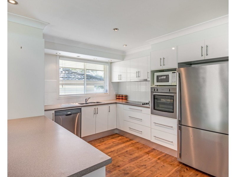 48 Beaumont Avenue, Wyoming NSW 2250