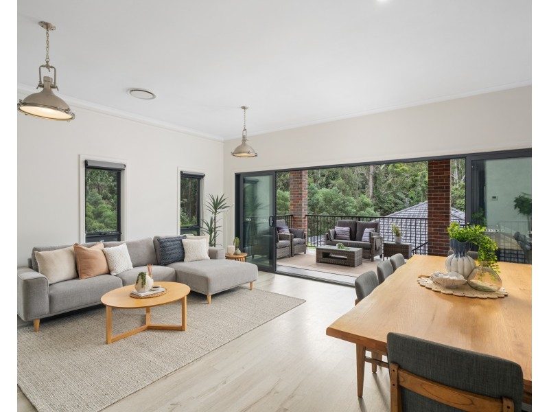 109 Chamberlain Road, Wyoming NSW 2250