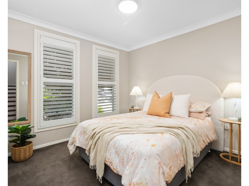 48 Jean Norman Close, Wyoming NSW 2250