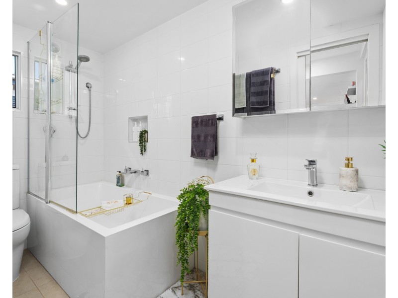 21/2-10 Duffys Road, Terrigal NSW 2260