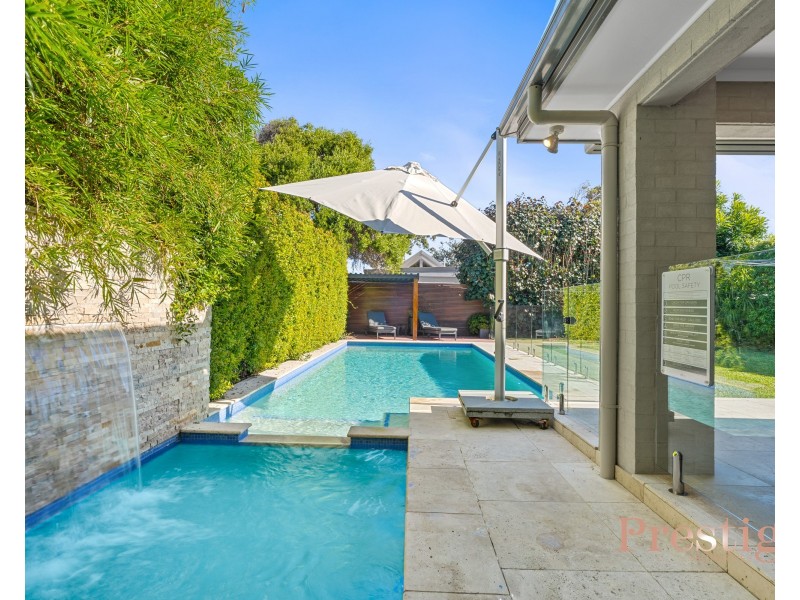 15 View Street, North Avoca NSW 2260