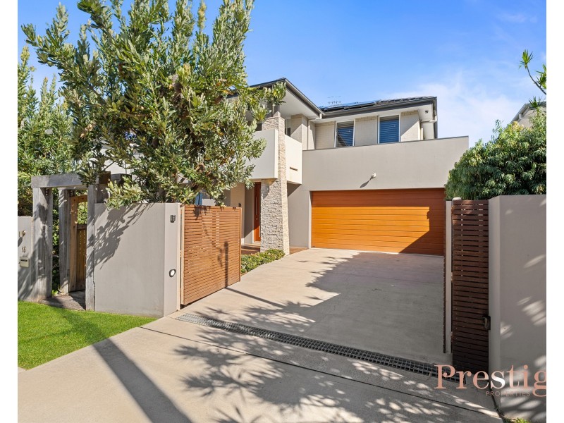 15 View Street, North Avoca NSW 2260