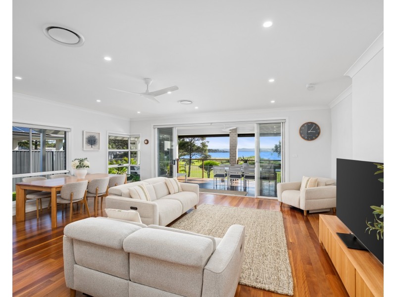 3 Yellawa Close, The Entrance North NSW 2261