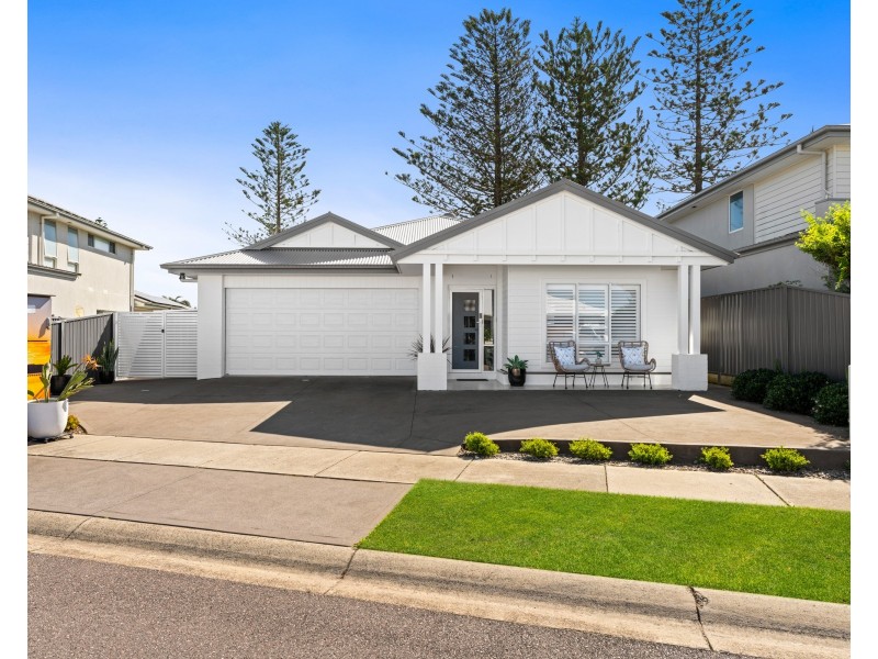 3 Yellawa Close, The Entrance North NSW 2261