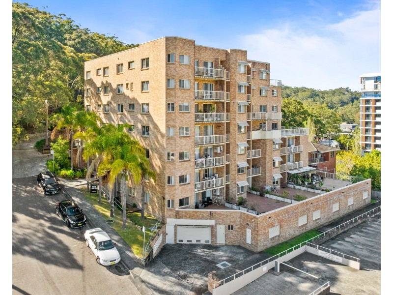 22/145 Faunce Street, Gosford NSW 2250