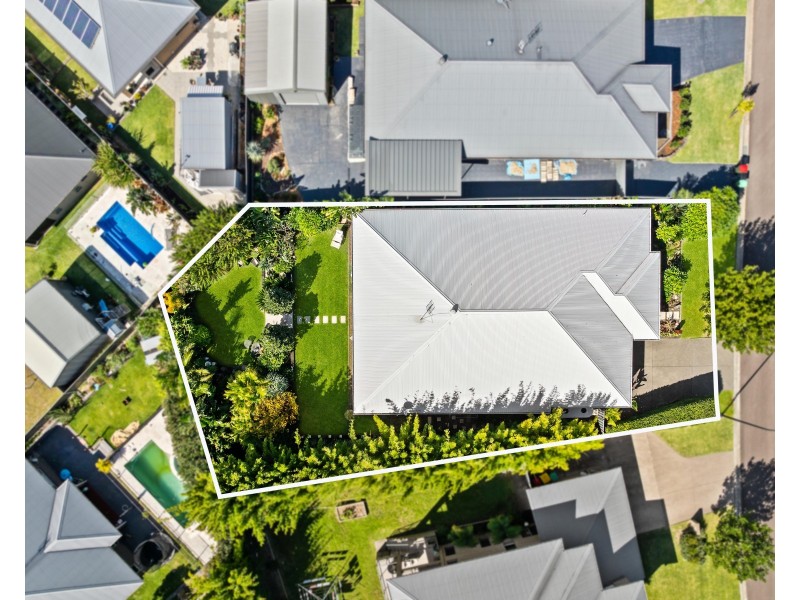 22 Stan Crescent, Bonnells Bay NSW 2264