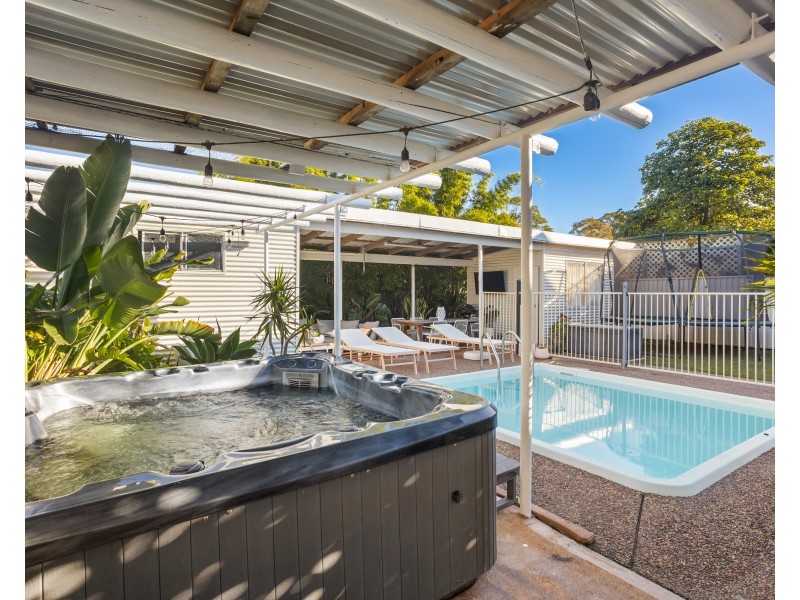 27 Alice Parade, Toukley NSW 2263