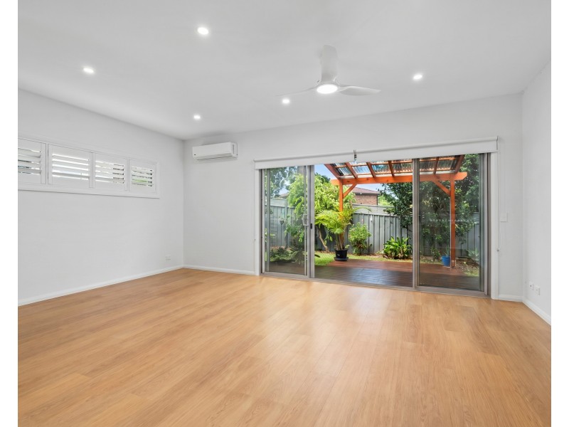 5/11 White Street, East Gosford NSW 2250