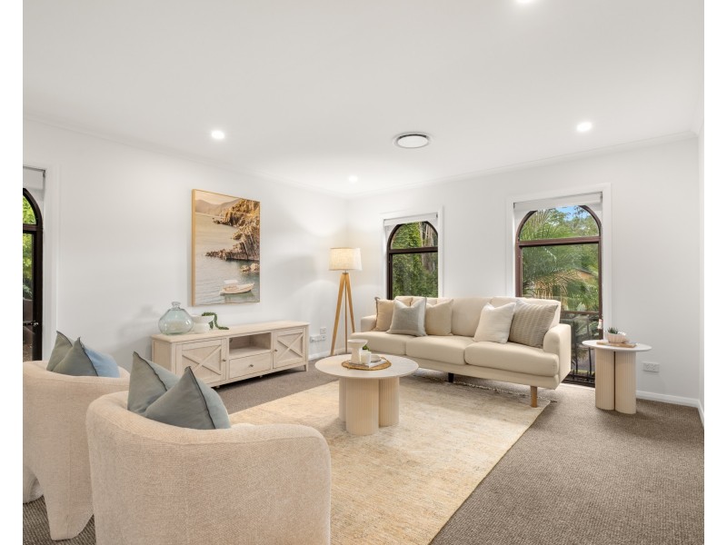 2 Elkhorn Close, Wyoming NSW 2250