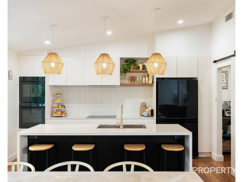 20 Chapman Crescent, Avoca Beach NSW 2251