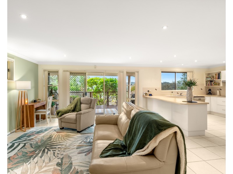 28 Strand Avenue, Narara NSW 2250