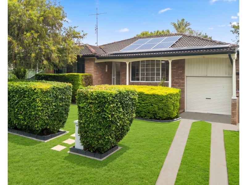 3 Craigend Street, Wyoming NSW 2250