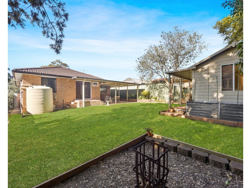 3 Craigend Street, Wyoming NSW 2250