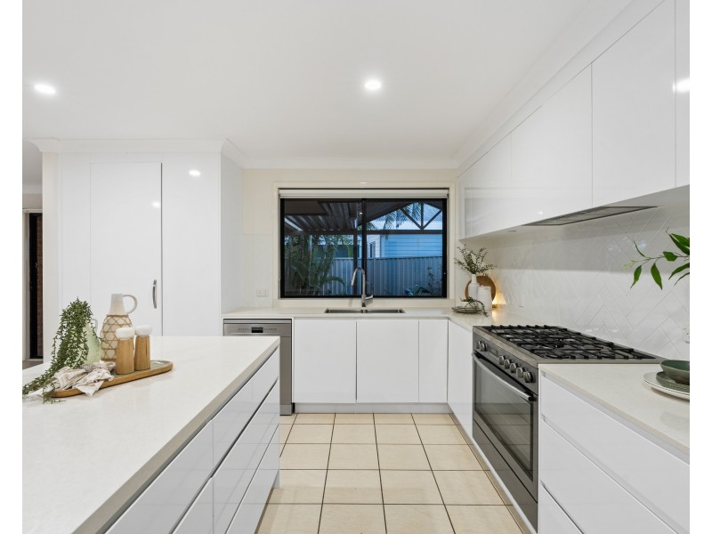 189 Tuggerawong Road, Tuggerawong NSW 2259