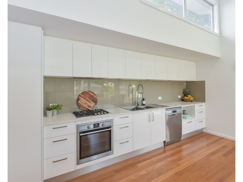 3/13 Compton Street, North Gosford NSW 2250
