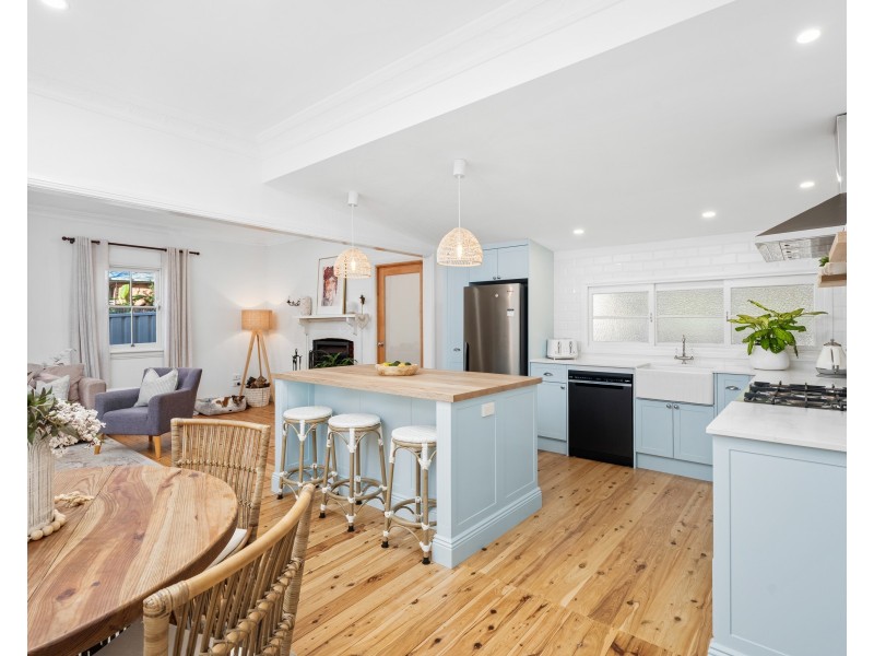 1 Pacific Highway, Ourimbah NSW 2258