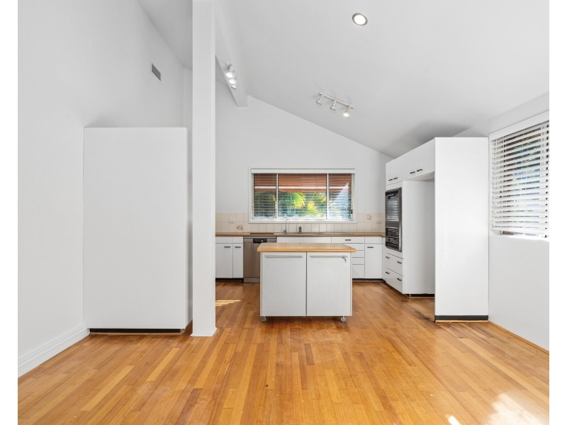 27 River Street, Springfield NSW 2250