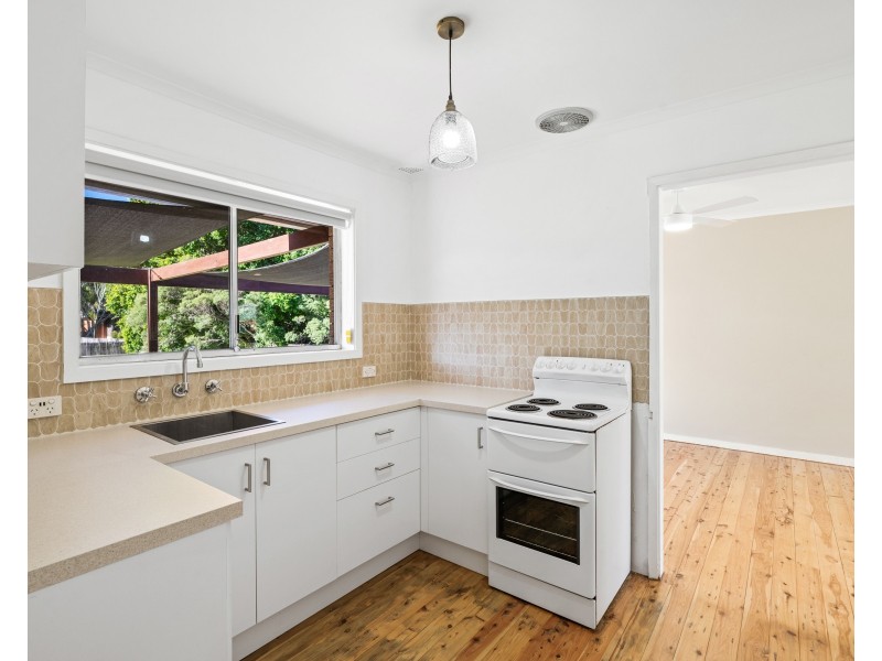 13 Pearson Street, Narara NSW 2250