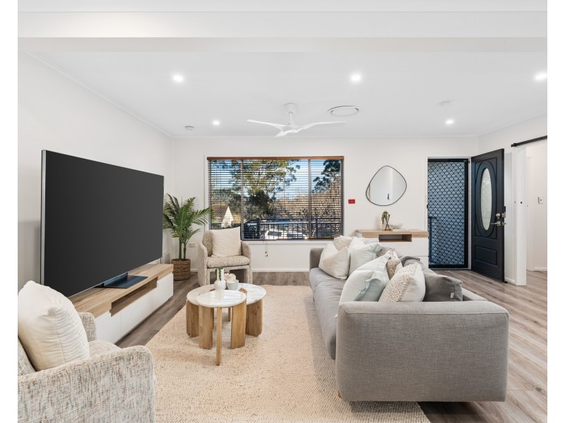 45 & 45A MacGregor Street, Wyoming NSW 2250
