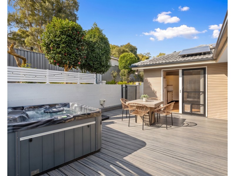 45 & 45A MacGregor Street, Wyoming NSW 2250