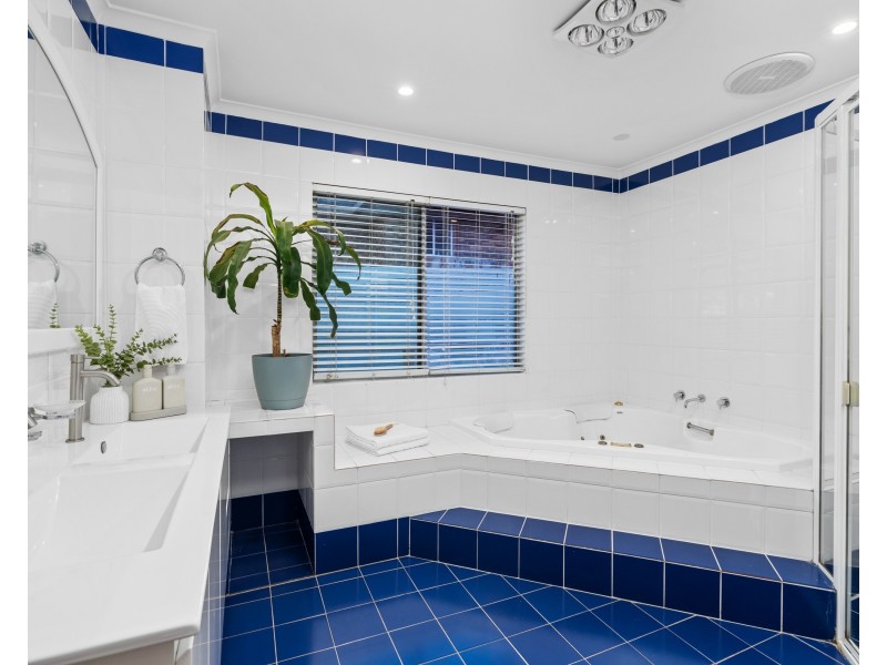 45 & 45A MacGregor Street, Wyoming NSW 2250