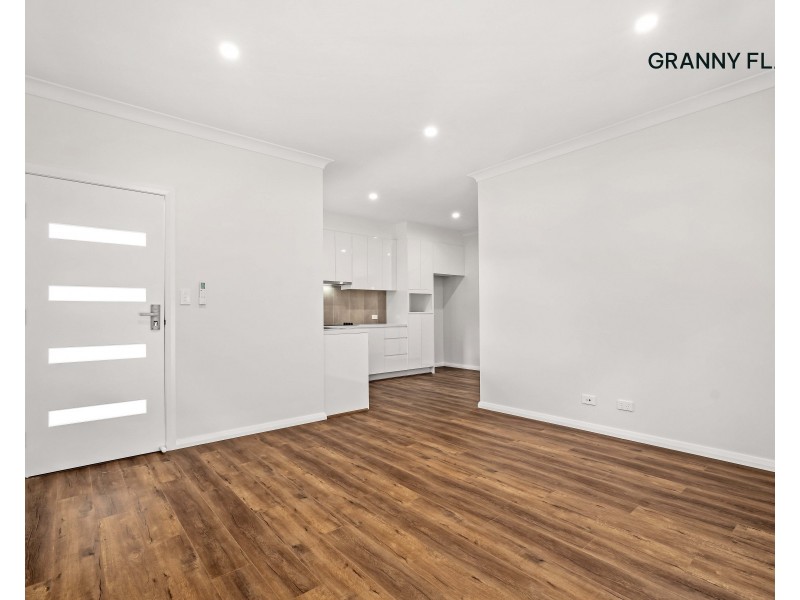 45 & 45A MacGregor Street, Wyoming NSW 2250