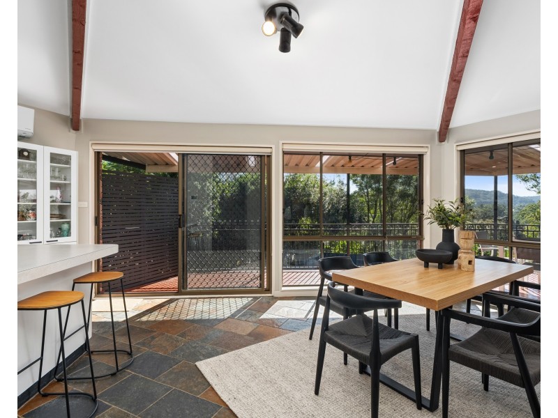 18 Coolawin Circle, Narara NSW 2250