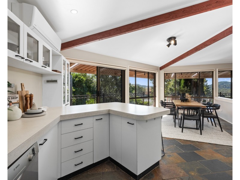 18 Coolawin Circle, Narara NSW 2250